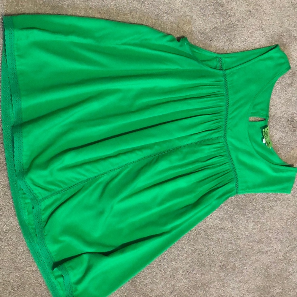 Ladies Crown and Ivy blouse